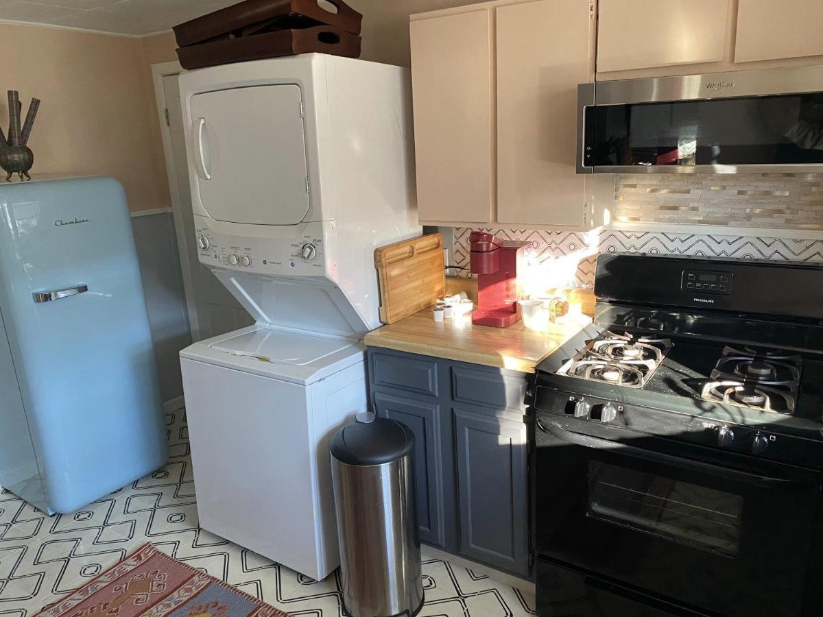 布卢明顿Boho-Chic Travel Pad - Unit 2公寓 外观 照片